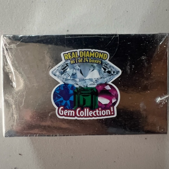 Gem Collection Box with Real Diamond Chance - Picture 2 of 3